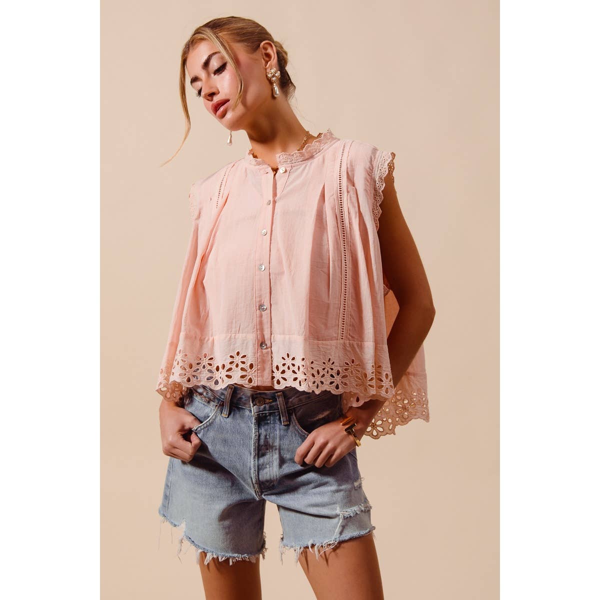 BUTTON UP FRONT PLEATED SLEEVELESS BLOUSE TOP