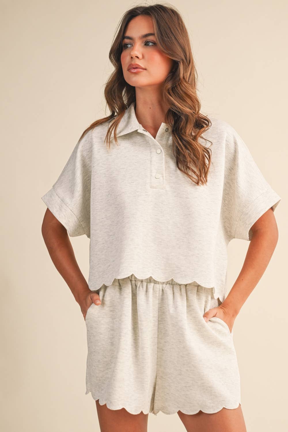 SCALLOPED EDGE COLLAR SHORT SET