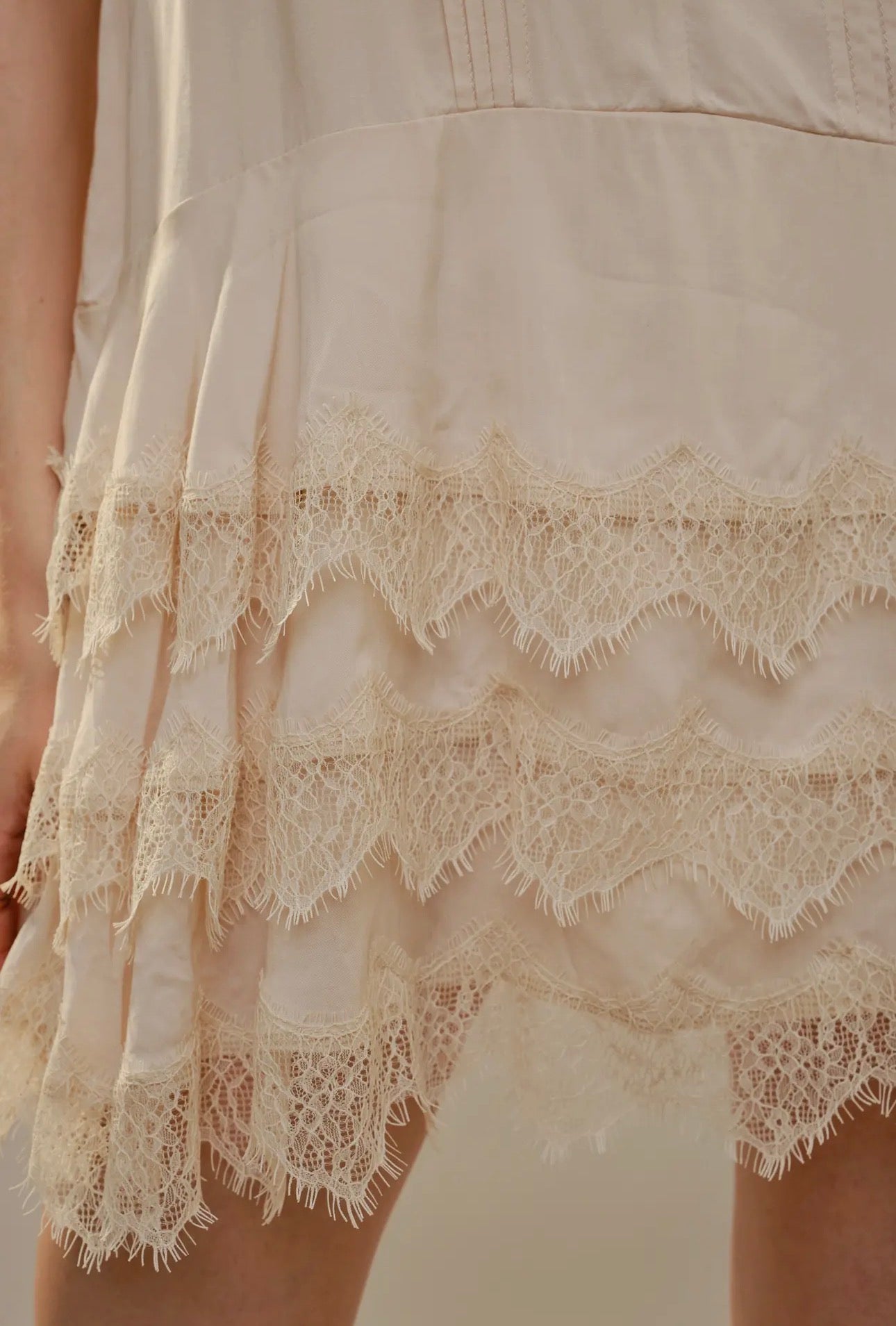 ⭐️ PRE-Order⭐️ Lace Tunic Dress