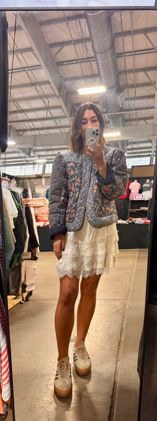 ⭐️ PRE-Order⭐️ Lace Tunic Dress