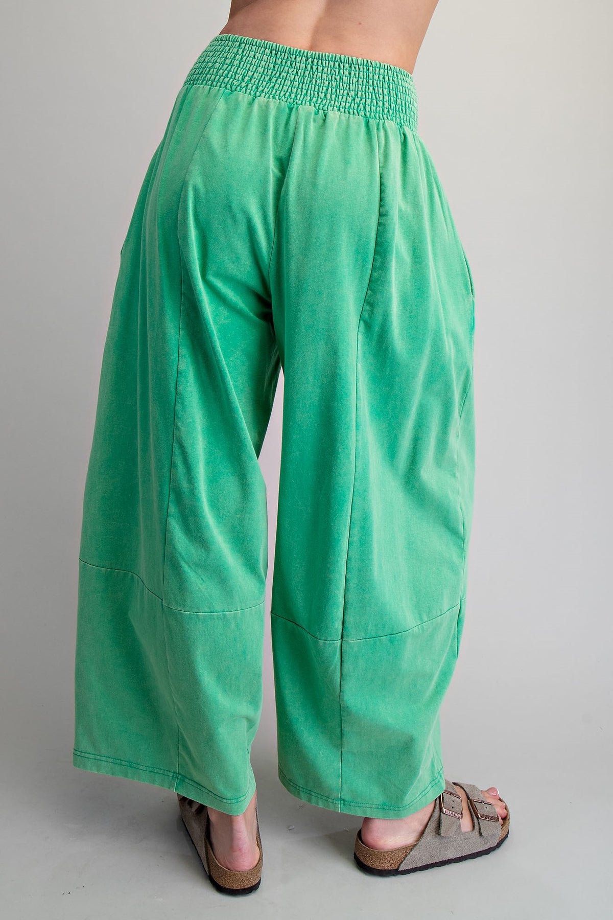 Pre-Order⭐️ Seamed Wide Leg Pant