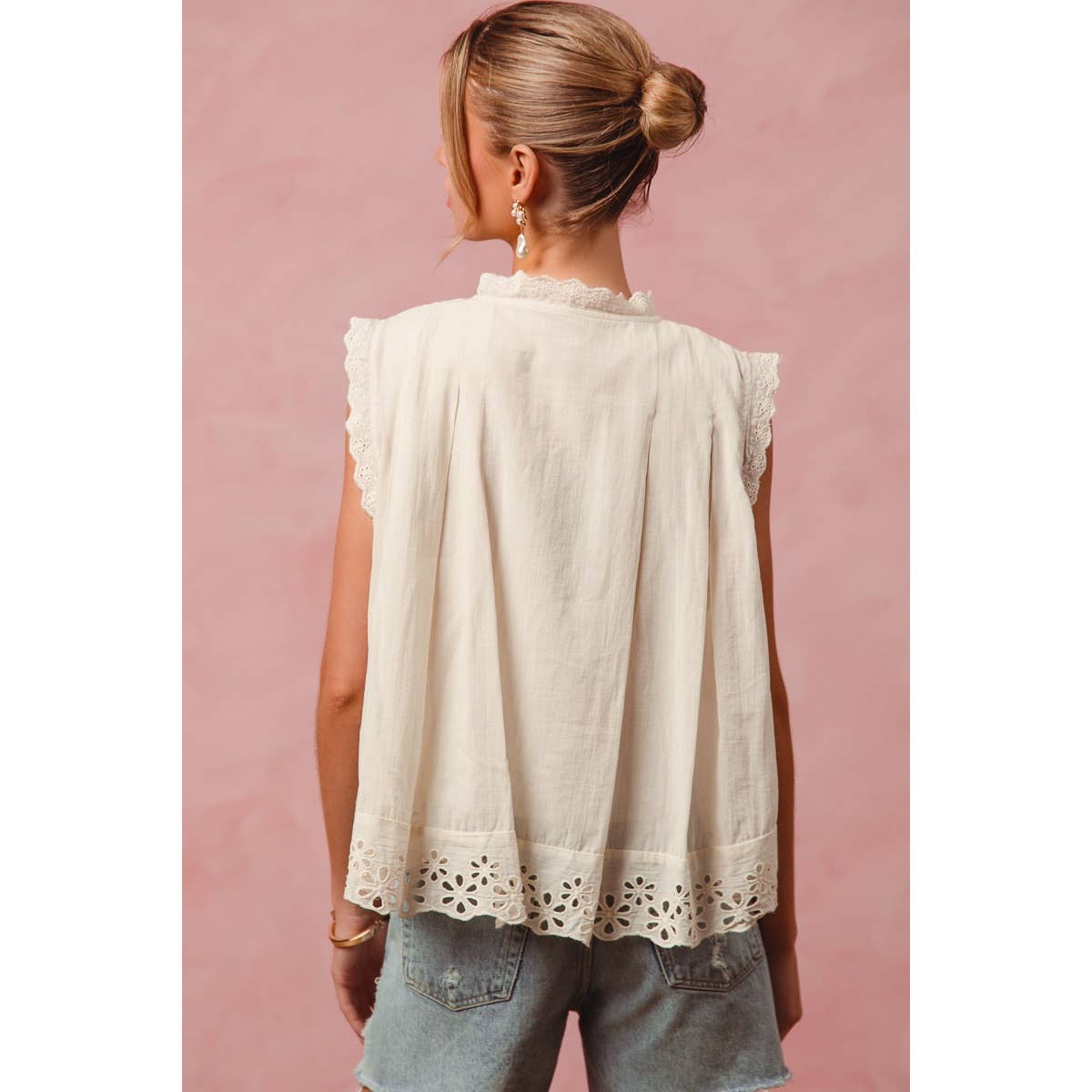 BUTTON UP FRONT PLEATED SLEEVELESS BLOUSE TOP