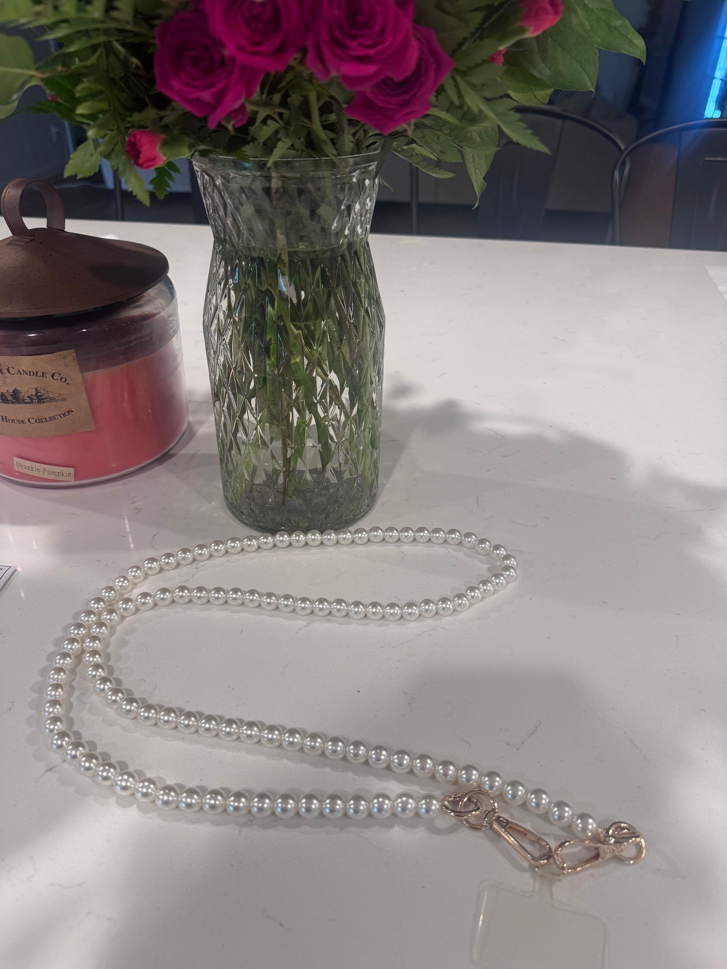 Pearl Crossbody Phone Strap 🤍