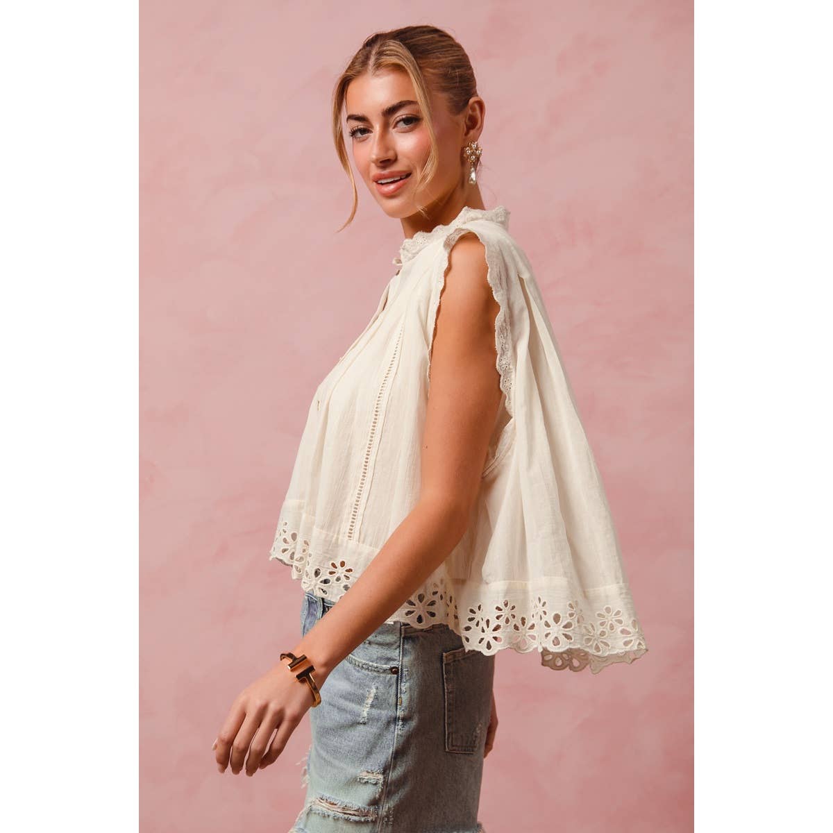 BUTTON UP FRONT PLEATED SLEEVELESS BLOUSE TOP