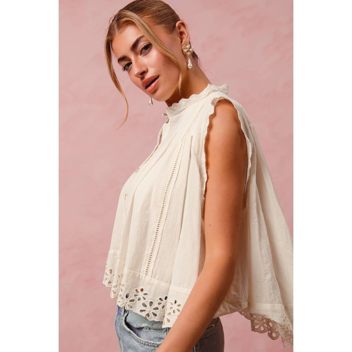 BUTTON UP FRONT PLEATED SLEEVELESS BLOUSE TOP